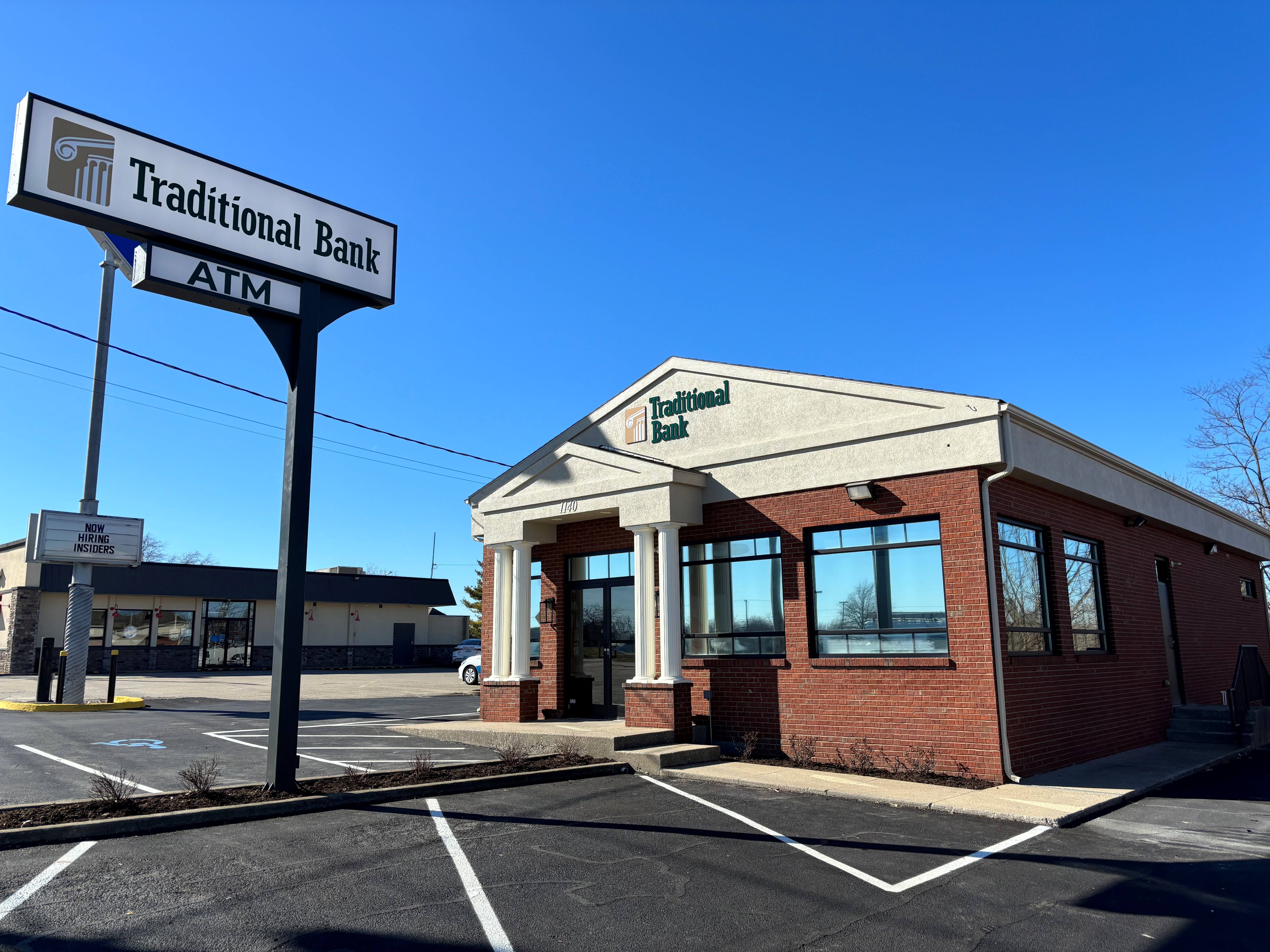 Traditional Bank Building and sign in new Frankfort Location